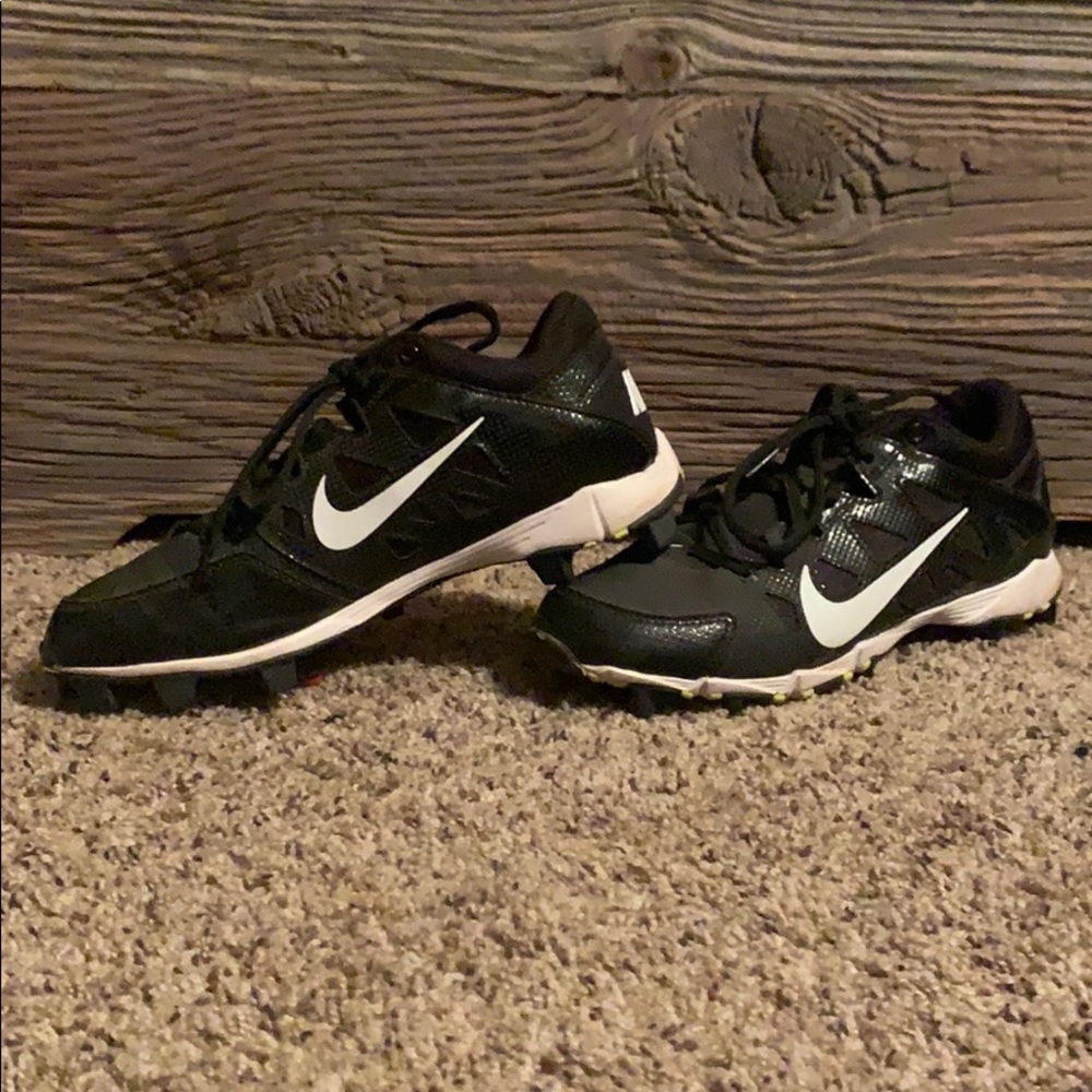 Women’s sport cleats